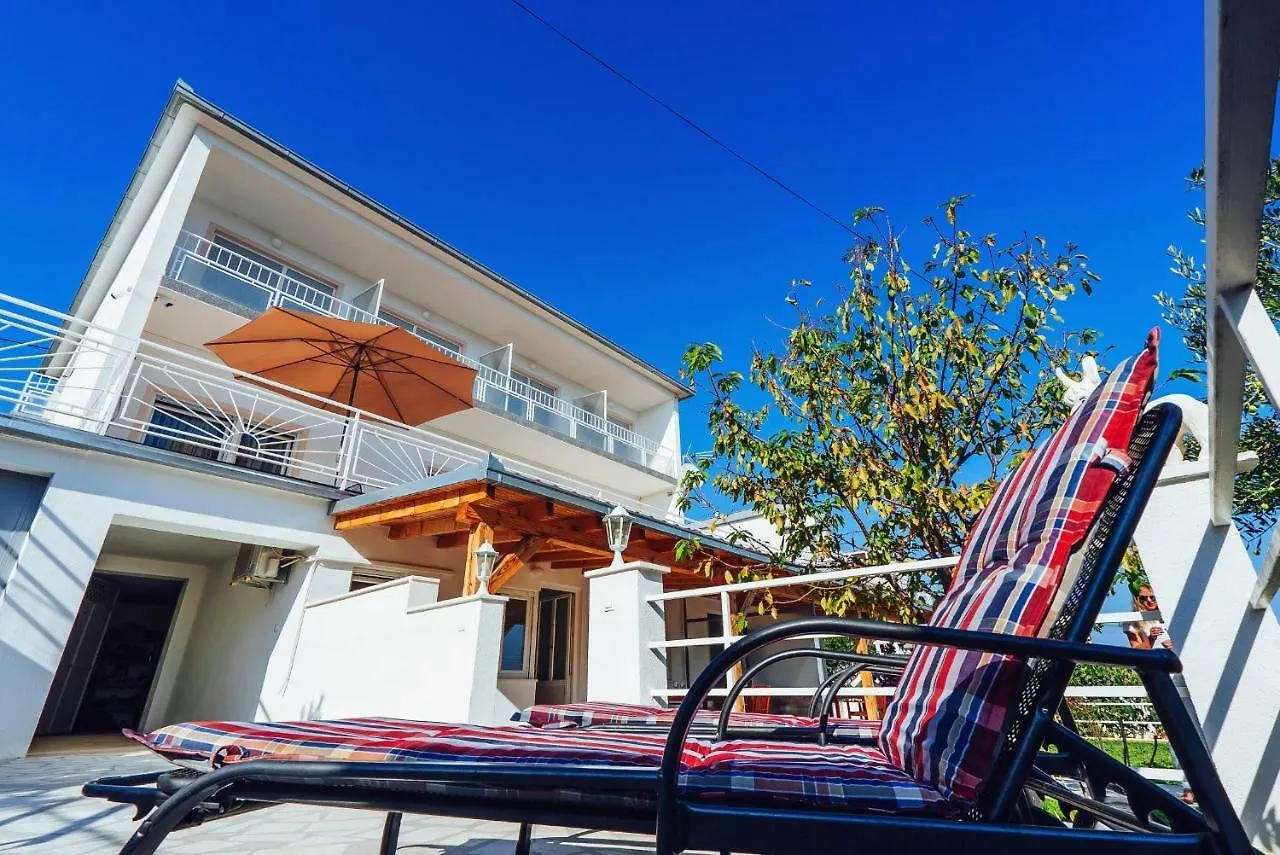 טרוגיר Apartmani Simundic